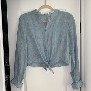 Cropped tie button down